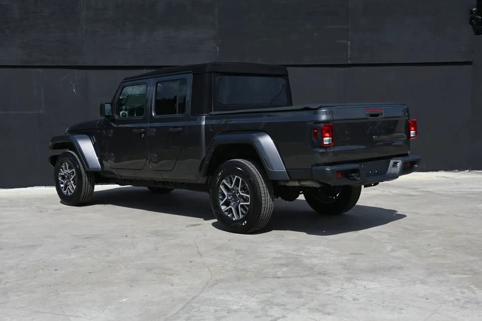 2024 Jeep JT Gladiator - Image 6 of 20