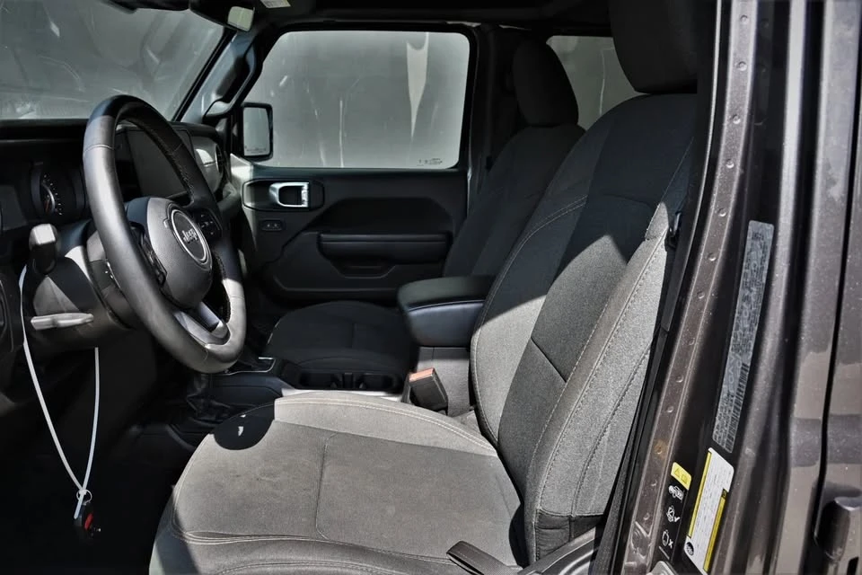 2024 Jeep JT Gladiator - Image 15 of 20