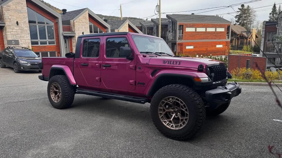2024 Jeep JT Gladiator - Image 5 of 13