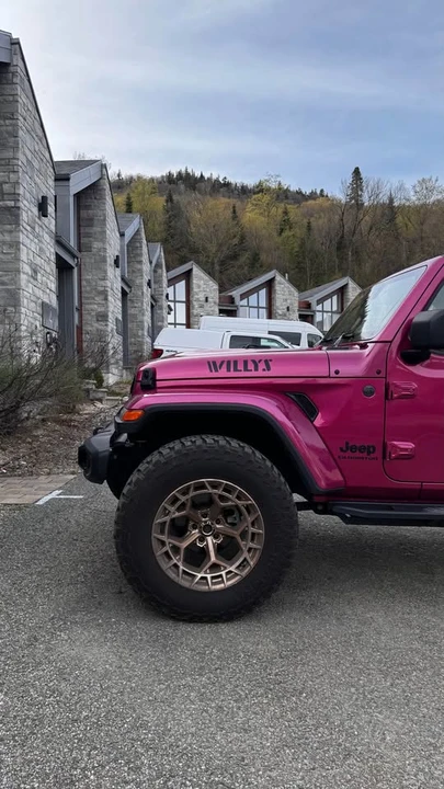 2024 Jeep JT Gladiator - Image 2 of 13