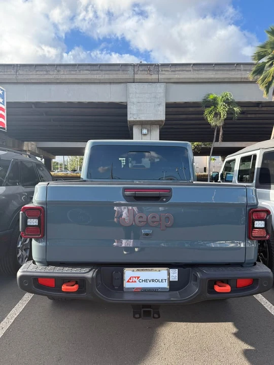 2024 Jeep JT Gladiator - Image 5 of 15