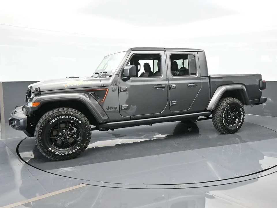 2024 Jeep JT Gladiator - Image 2 of 21