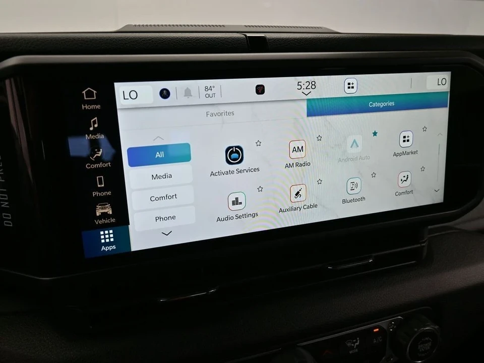 2024 Jeep JT Gladiator - Image 18 of 21