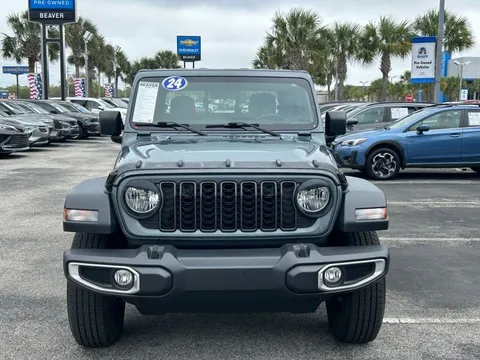 2024 Jeep Gladiator Sport
