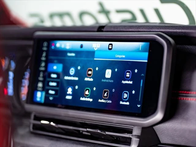 2024 Jeep JT Gladiator - Image 18 of 31