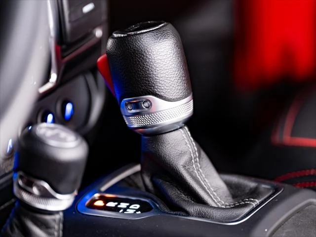 2024 Jeep JT Gladiator - Image 20 of 31