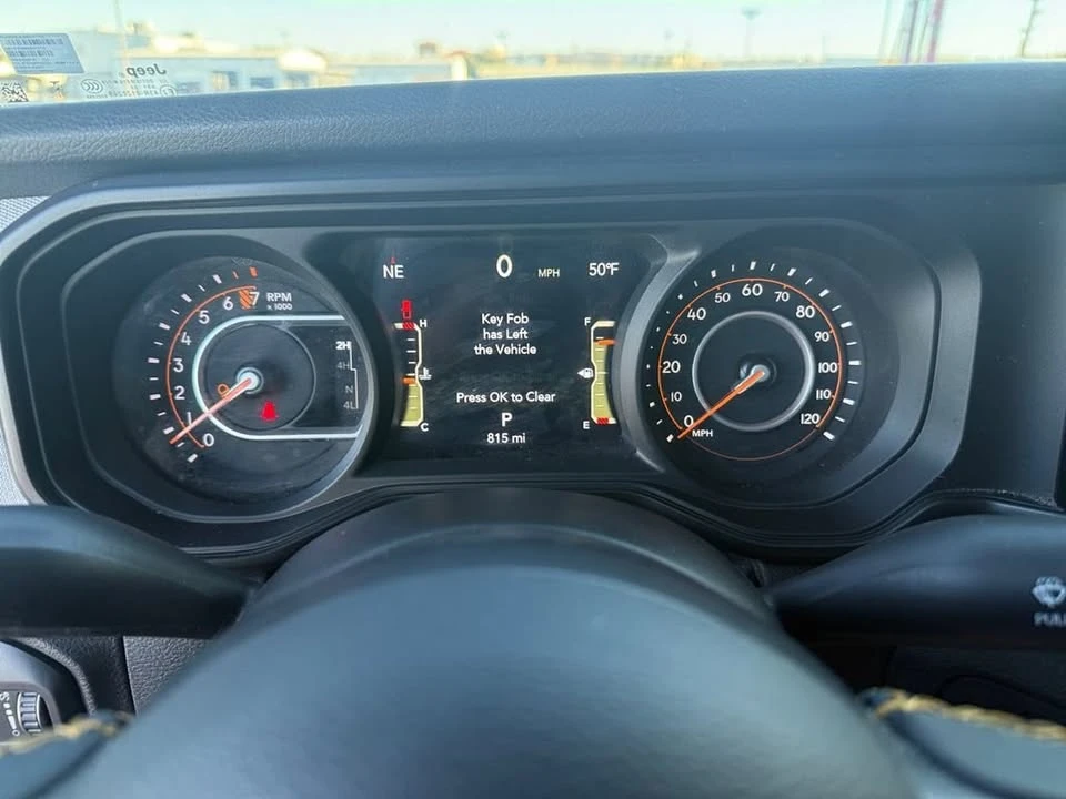 2024 Jeep JT Gladiator - Image 14 of 20