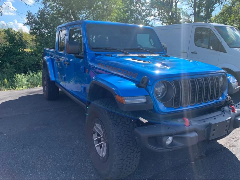 2024 Jeep JT Gladiator - Image 3 of 9