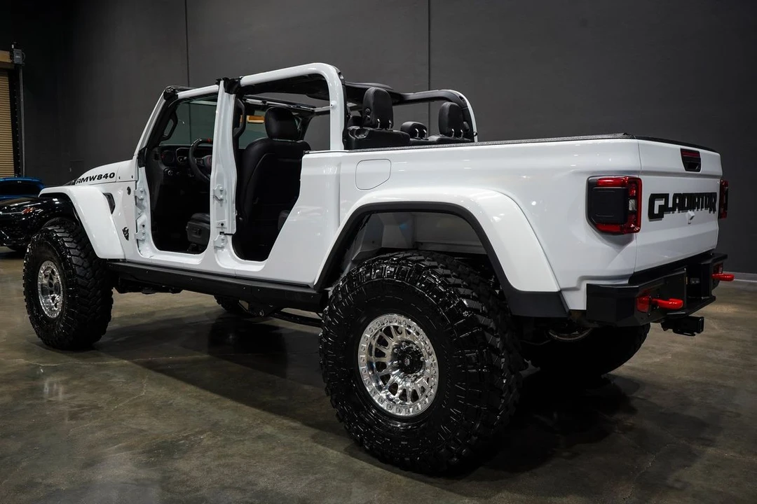 2024 Jeep JT Gladiator - Image 4 of 31