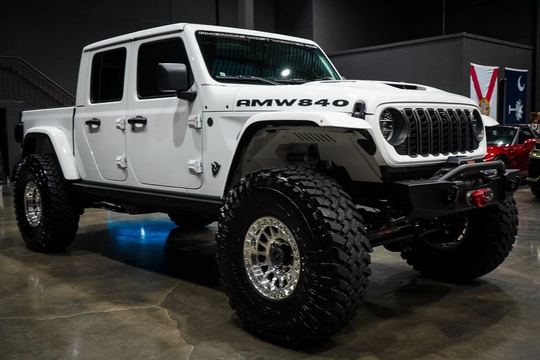 2024 Jeep JT Gladiator - Image 23 of 31
