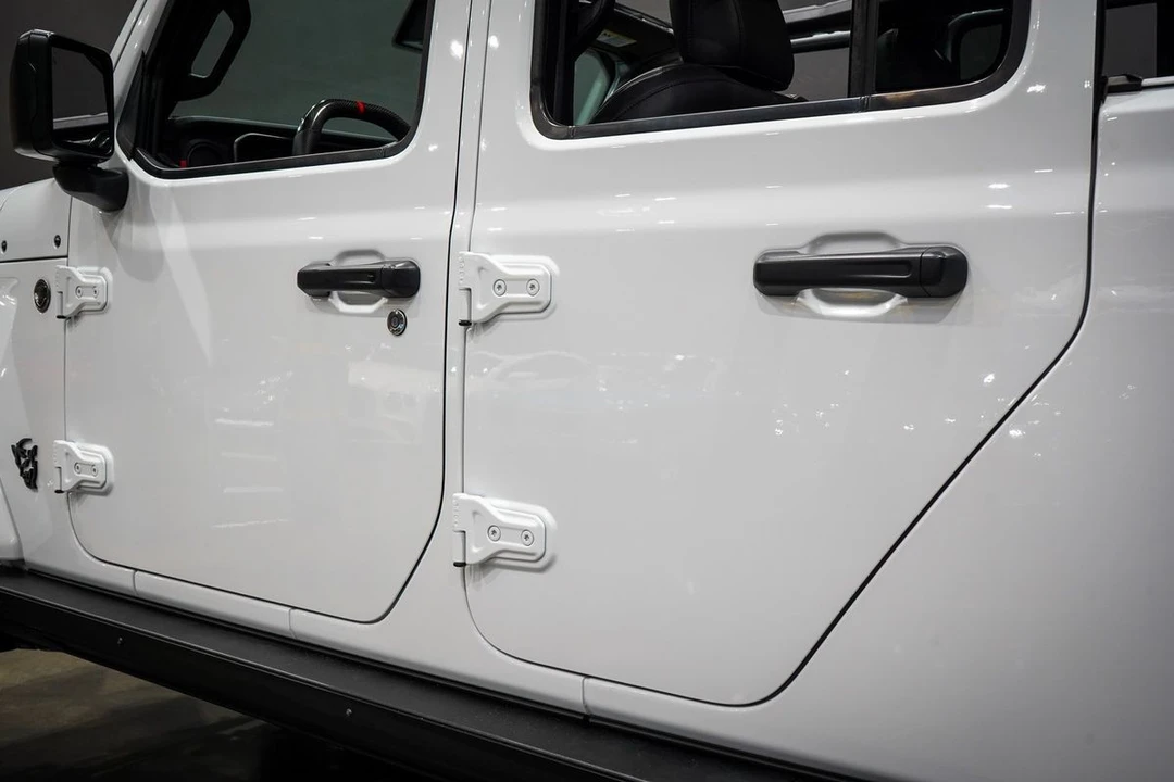 2024 Jeep JT Gladiator - Image 10 of 31