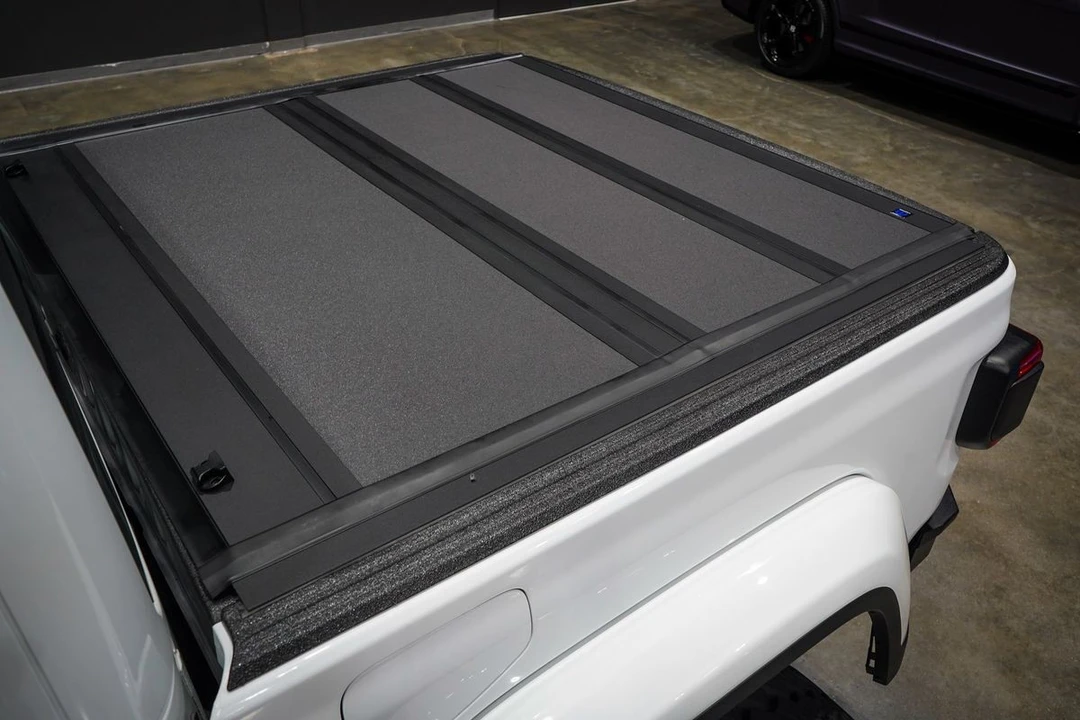 2024 Jeep JT Gladiator - Image 28 of 31