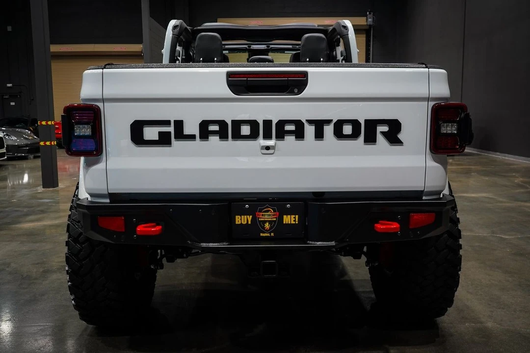 2024 Jeep JT Gladiator - Image 5 of 31