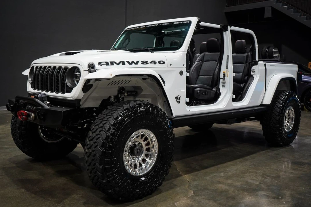 2024 Jeep JT Gladiator - Image 8 of 31