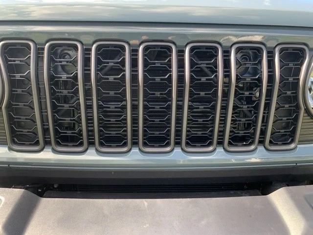 2024 Jeep JT Gladiator - Image 9 of 12