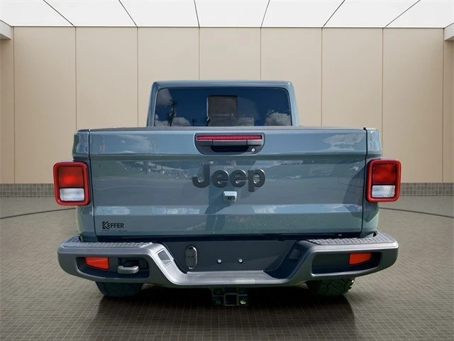 2024 Jeep JT Gladiator - Image 4 of 12