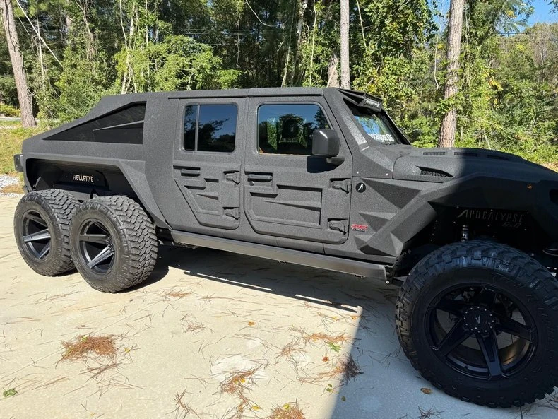 2024 Jeep JT Gladiator - Image 7 of 11
