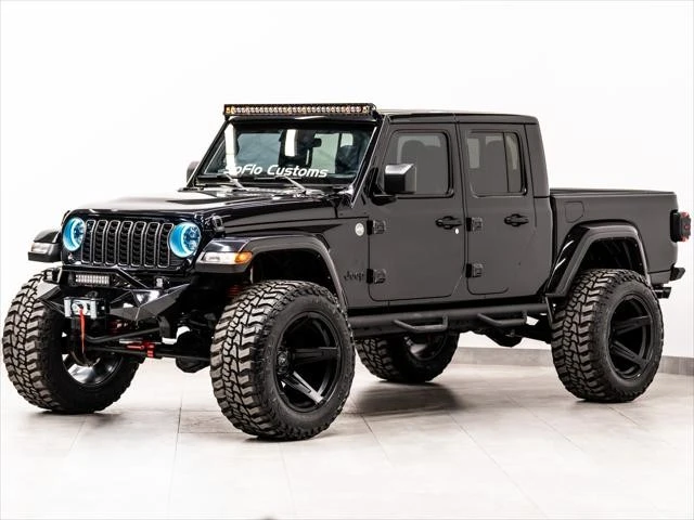 2024 Jeep JT Gladiator - Image 2 of 31