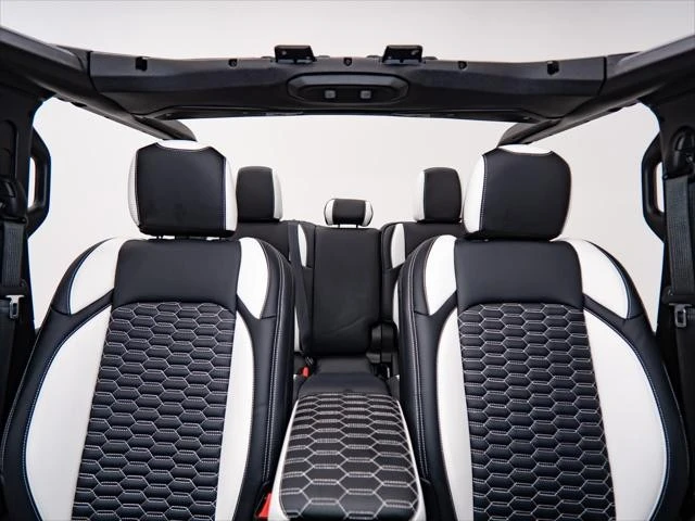 2024 Jeep JT Gladiator - Image 18 of 31