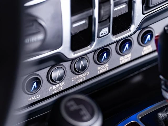 2024 Jeep JT Gladiator - Image 29 of 31