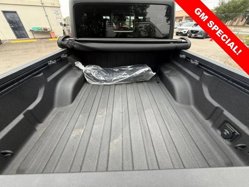 2024 Jeep JT Gladiator - Image 19 of 20