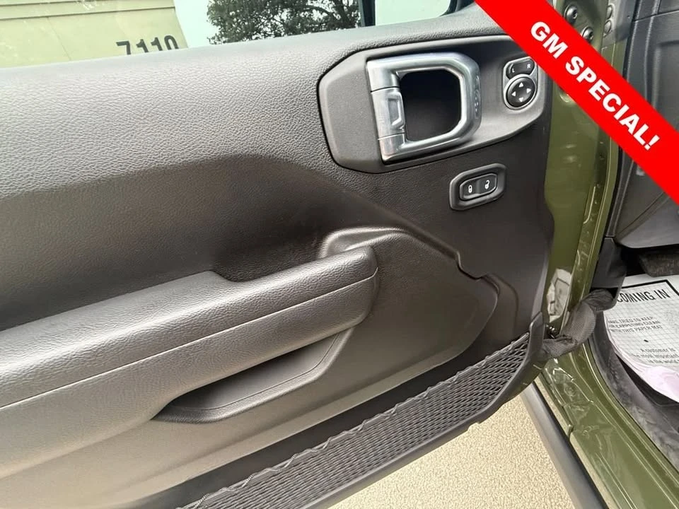 2024 Jeep JT Gladiator - Image 11 of 20