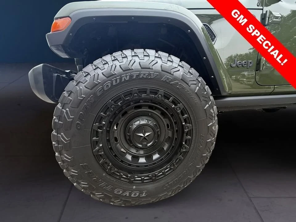 2024 Jeep JT Gladiator - Image 9 of 20