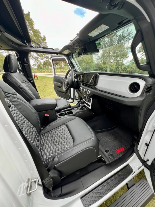 2024 Jeep JT Gladiator - Image 7 of 19