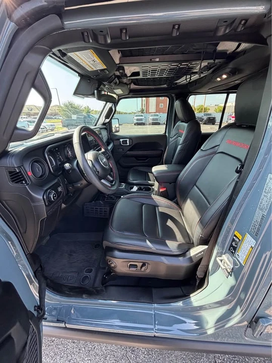 2024 Jeep JT Gladiator - Image 5 of 10