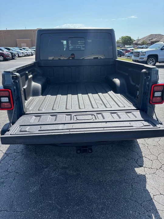 2024 Jeep JT Gladiator - Image 7 of 10