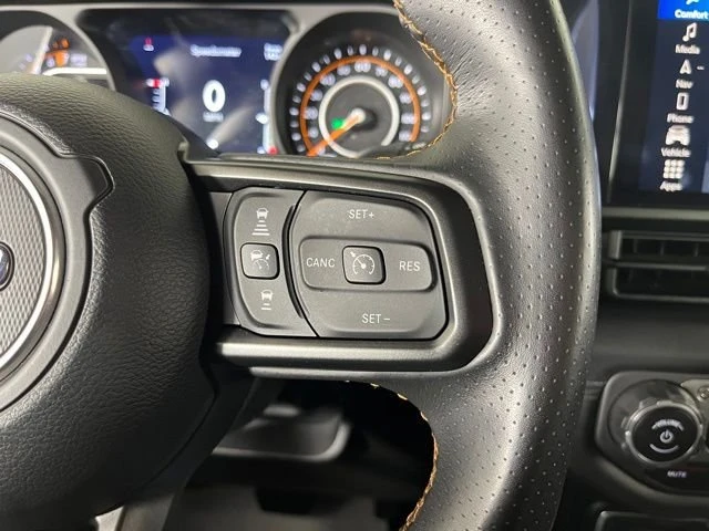 2024 Jeep JT Gladiator - Image 14 of 20