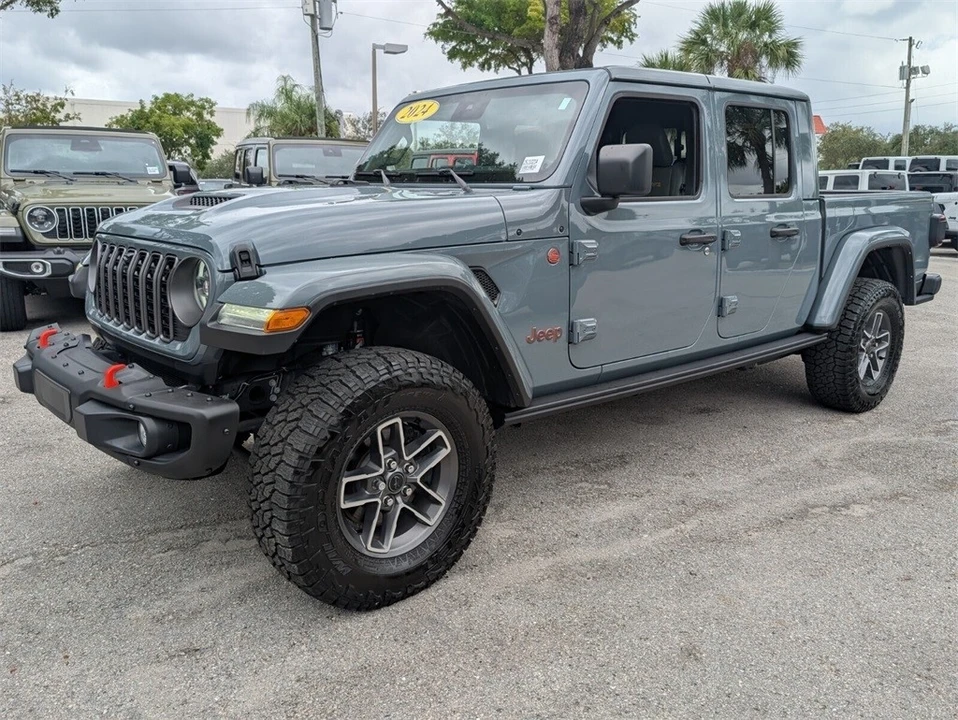 2024 Jeep JT Gladiator - Image 4 of 12