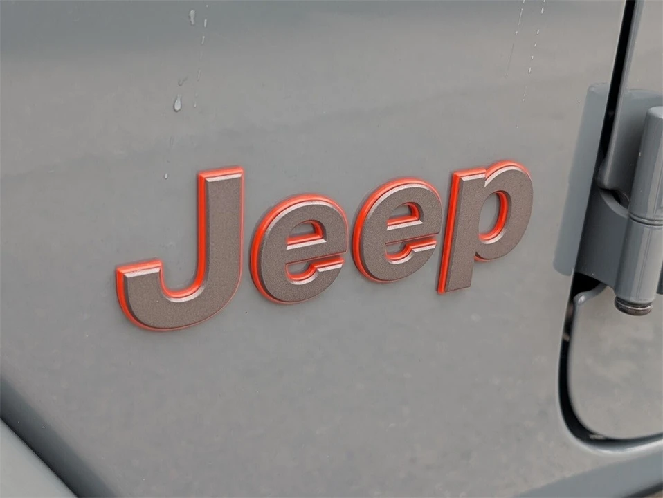 2024 Jeep JT Gladiator - Image 19 of 21