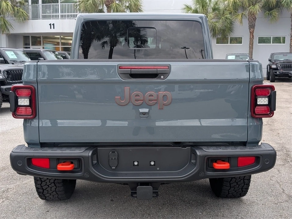 2024 Jeep JT Gladiator - Image 11 of 21
