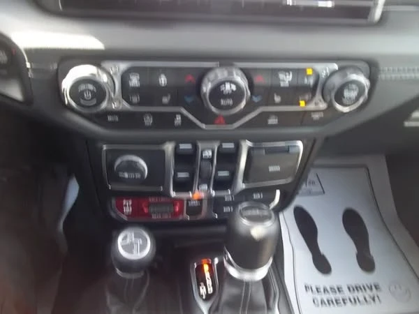 2024 Jeep JT Gladiator - Image 10 of 16