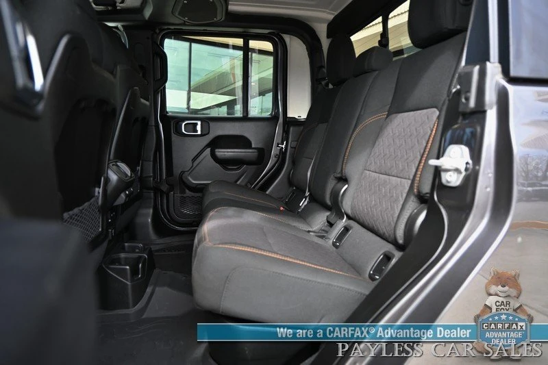 2024 Jeep JT Gladiator - Image 15 of 20