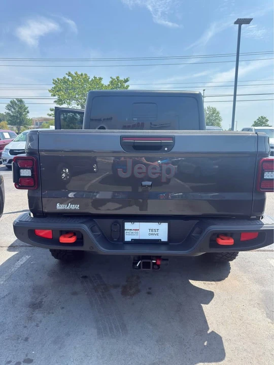 2024 Jeep JT Gladiator - Image 12 of 12