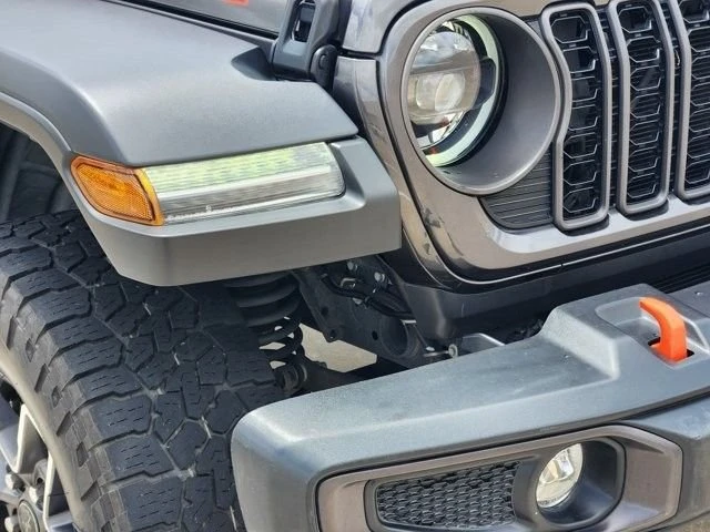 2024 Jeep JT Gladiator - Image 8 of 20