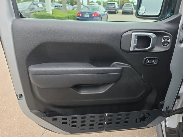 2024 Jeep JT Gladiator - Image 9 of 16