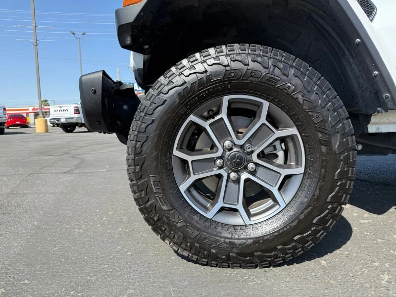 2024 Jeep JT Gladiator - Image 9 of 16