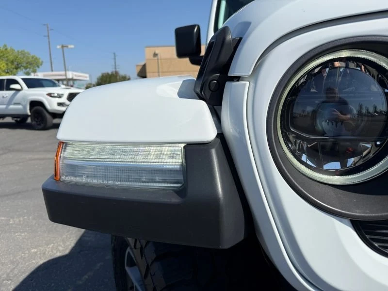 2024 Jeep JT Gladiator - Image 7 of 16