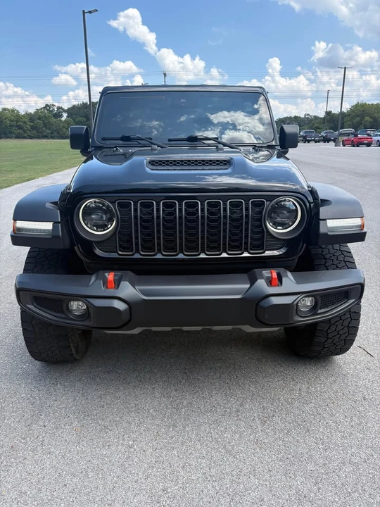 2024 Jeep JT Gladiator - Image 5 of 12