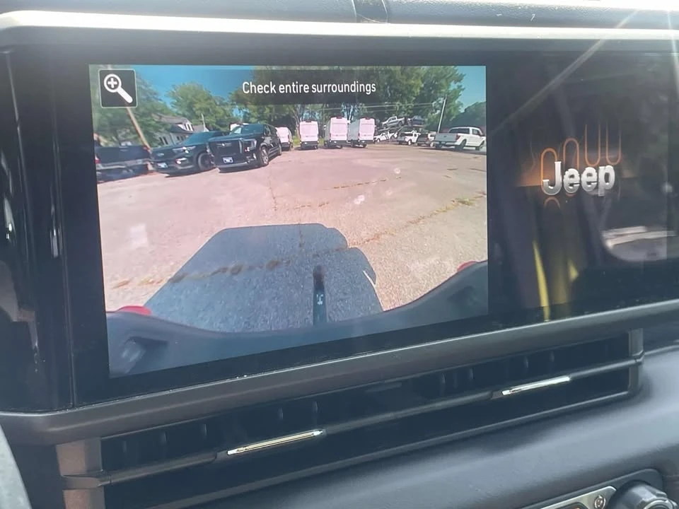 2024 Jeep JT Gladiator - Image 16 of 20