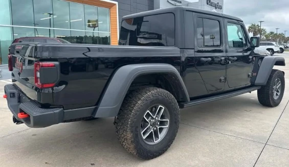2024 Jeep JT Gladiator - Image 4 of 11