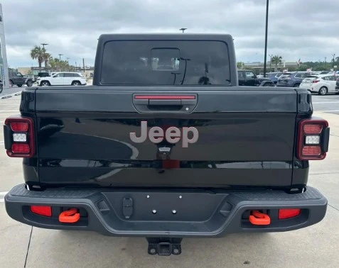 2024 Jeep JT Gladiator - Image 5 of 11