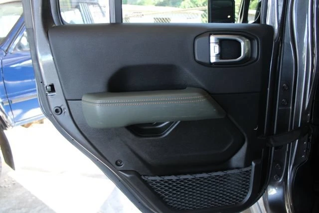 2024 Jeep JT Gladiator - Image 14 of 20