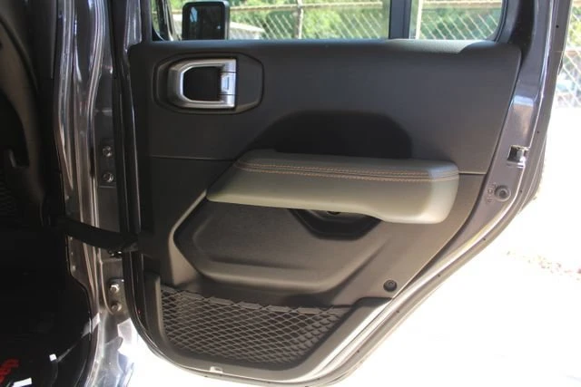 2024 Jeep JT Gladiator - Image 16 of 20
