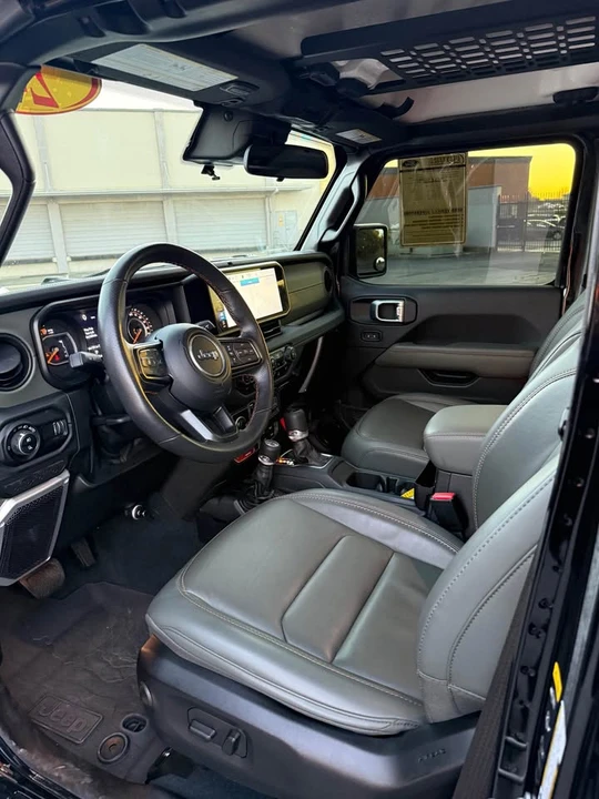 2024 Jeep JT Gladiator - Image 7 of 10