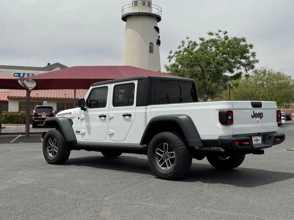 2024 Jeep JT Gladiator - Image 5 of 11