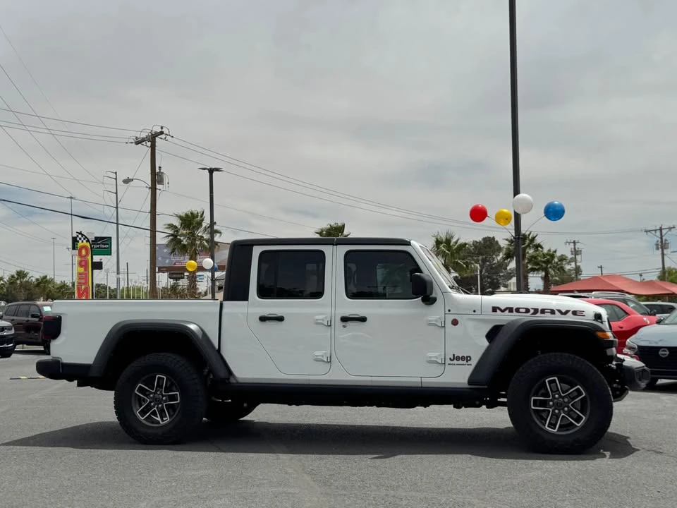 2024 Jeep JT Gladiator - Image 4 of 11